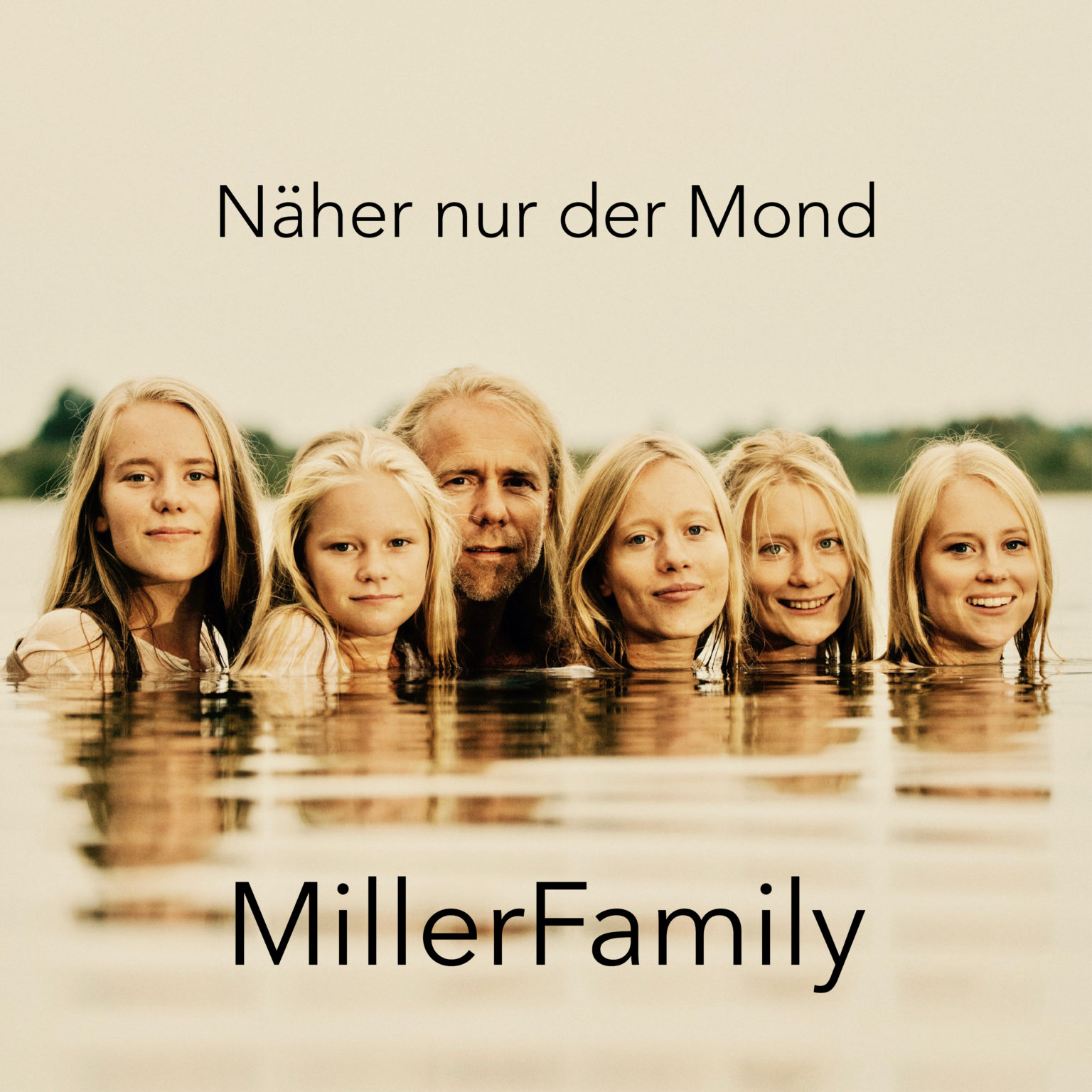 Cover: Näher nur der Mond